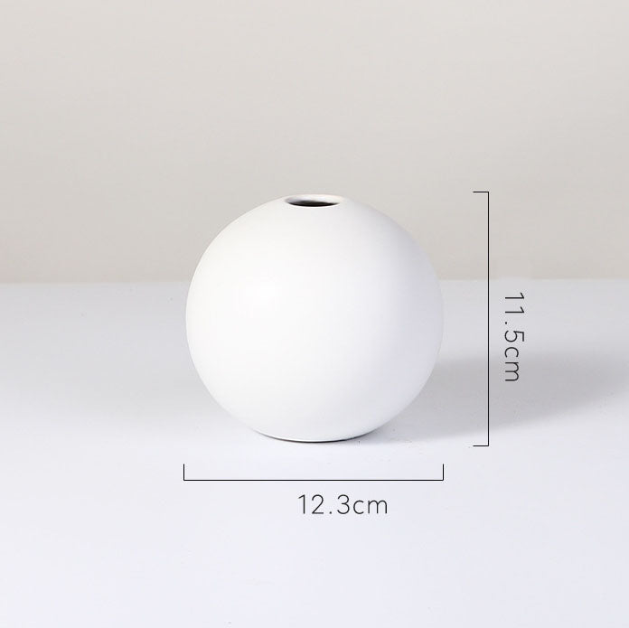 Nordic Ball Vase