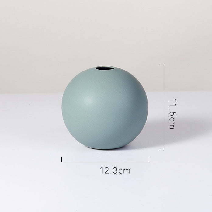 Nordic Ball Vase