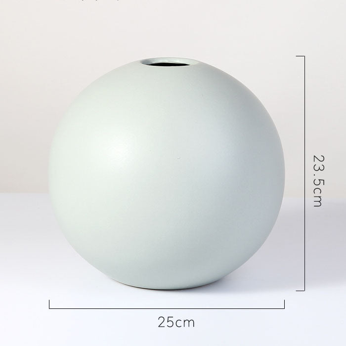 Nordic Ball Vase