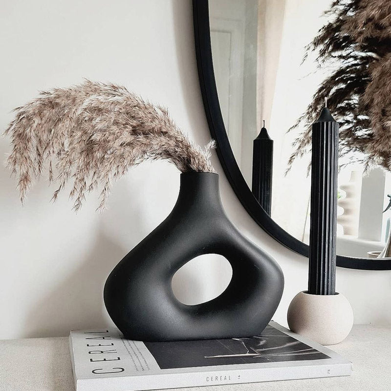 Geometric Black White Vase II