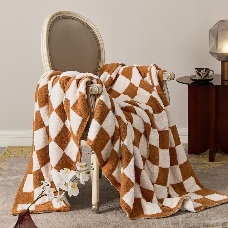 Checkerboard Retro Plush Throw Blanket