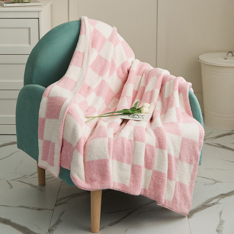 Checkerboard Retro Plush Throw Blanket